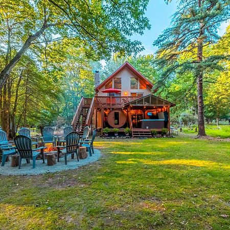Poconos Ski Retreat With Sauna, Hot Tub, And Game Room Lake Harmony Buitenkant foto