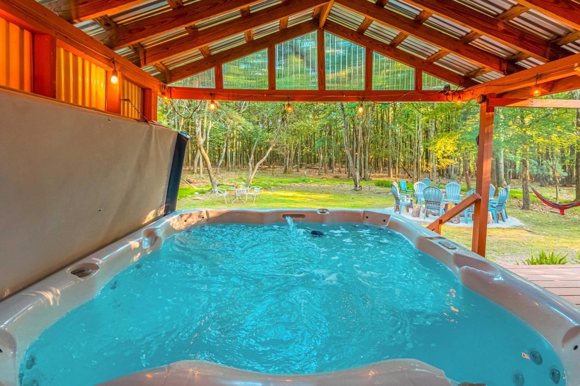 Poconos Ski Retreat With Sauna, Hot Tub, And Game Room Lake Harmony Buitenkant foto